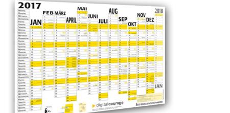 Der Digitalcourage-Wandkalender von 2017 in einer perspektivischen Ansicht.